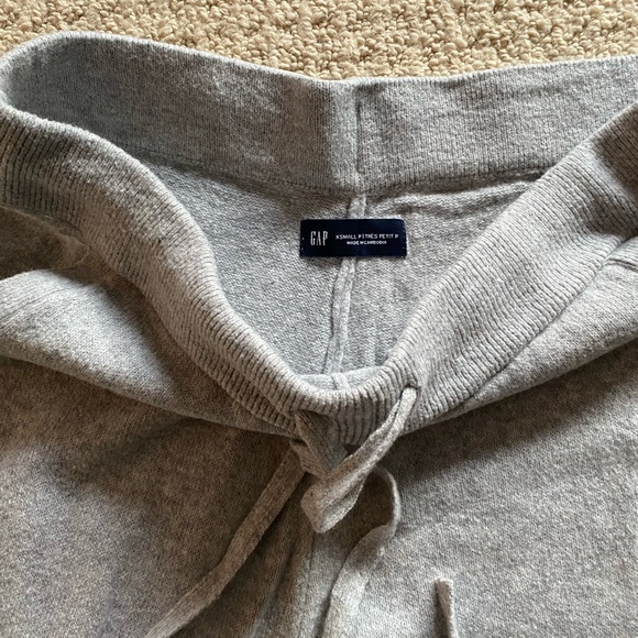 GAP Gray Track Pants - Picture 3 of 3